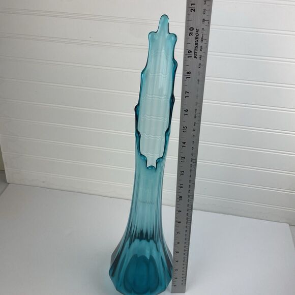 Vintage LE Smith Peacock Blue Column Ribbed Paneled Swung Glass Vase 20.5" MCM - Picture 12 of 13